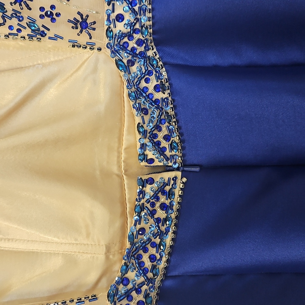 Size 4 royal blue prom/evening gown w/ cold shoulders & long sleeves, beaded top - Picture 11 of 16